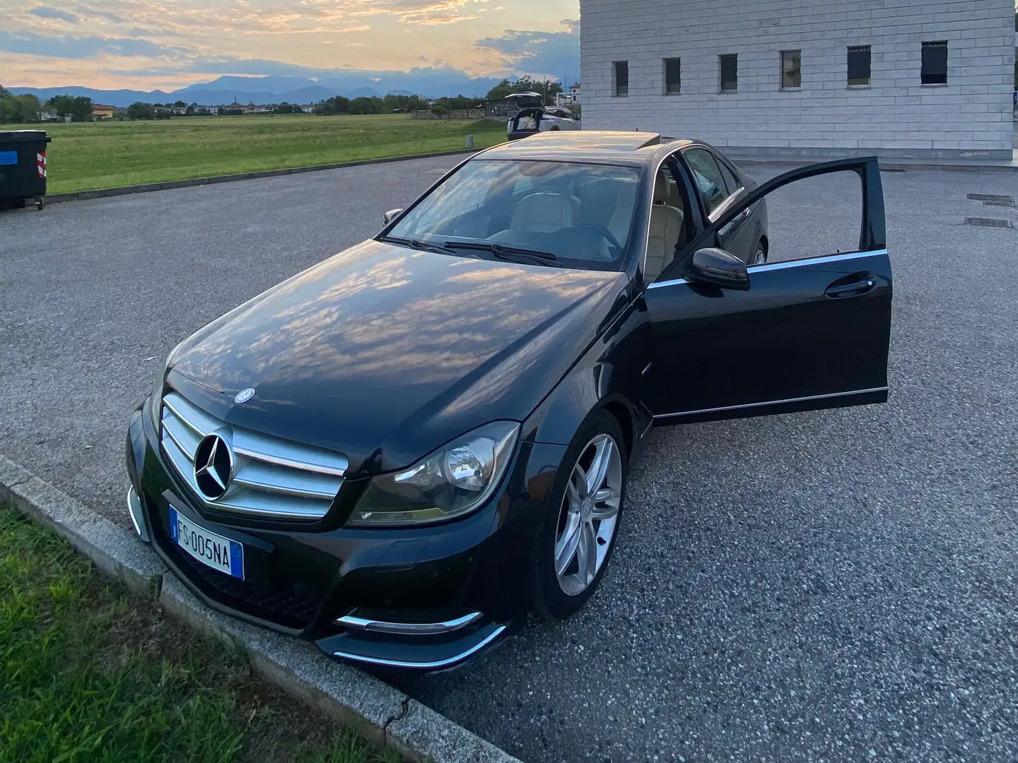 Mercedes-Benz C 220 C 220 cdi (be) Avantgarde - 2