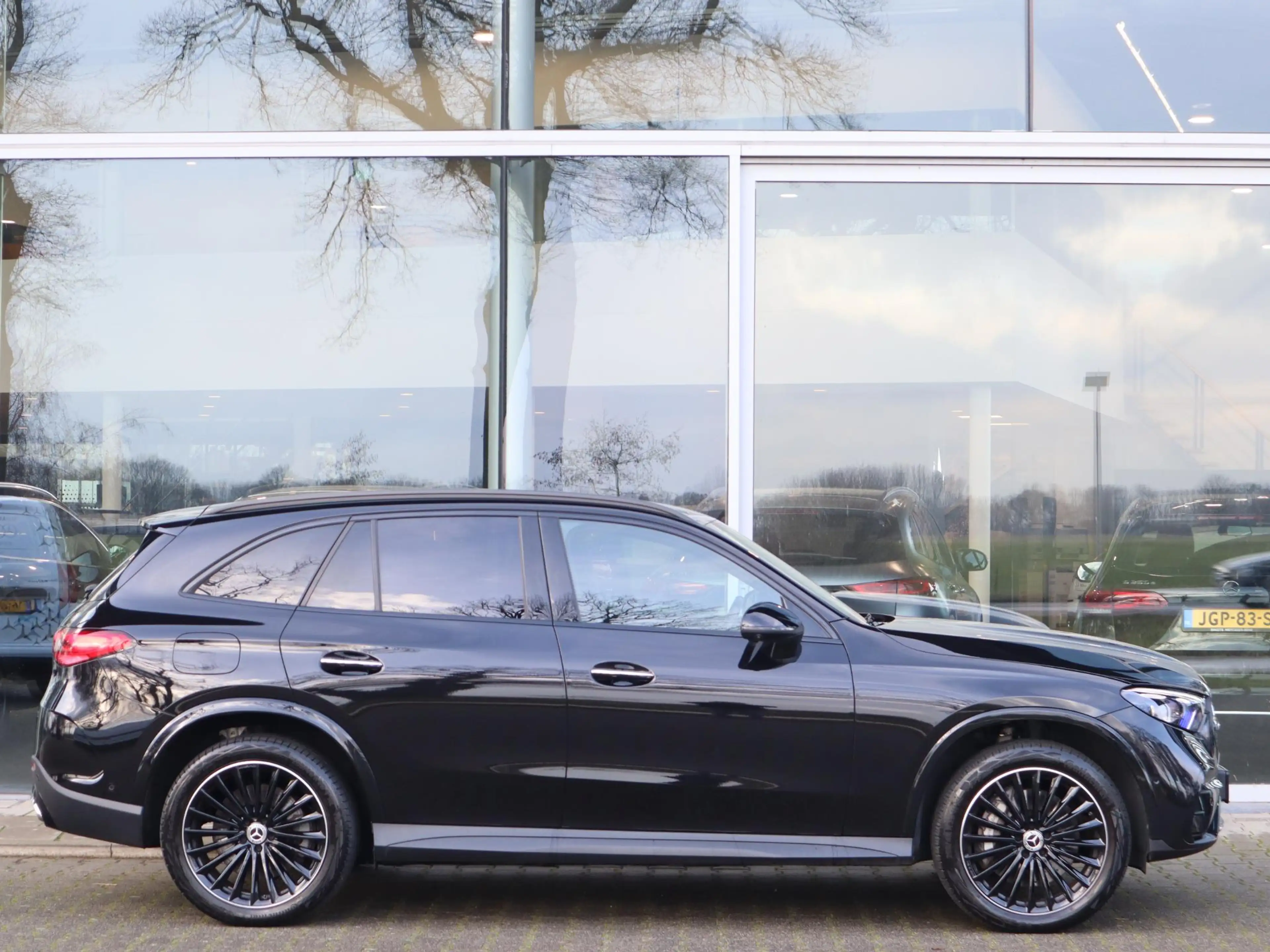 Mercedes-Benz GLC 400 e 4MATIC AMG line — photo 5