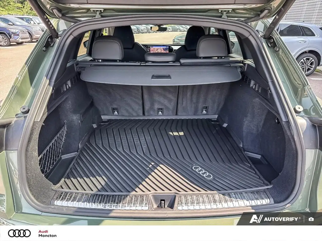 Audi Q5 снимка Audi Q5