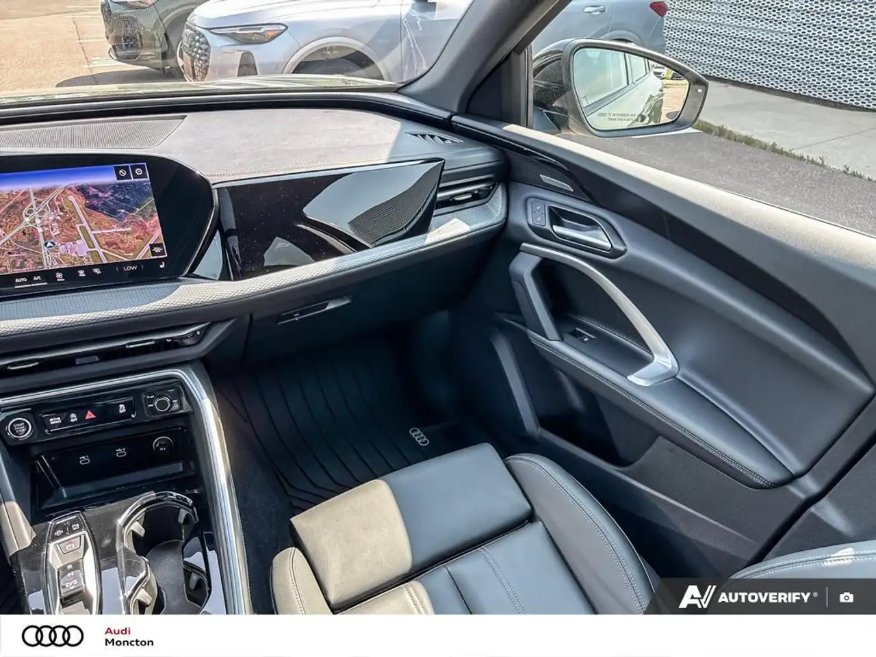 Audi Q5 снимка Audi Q5