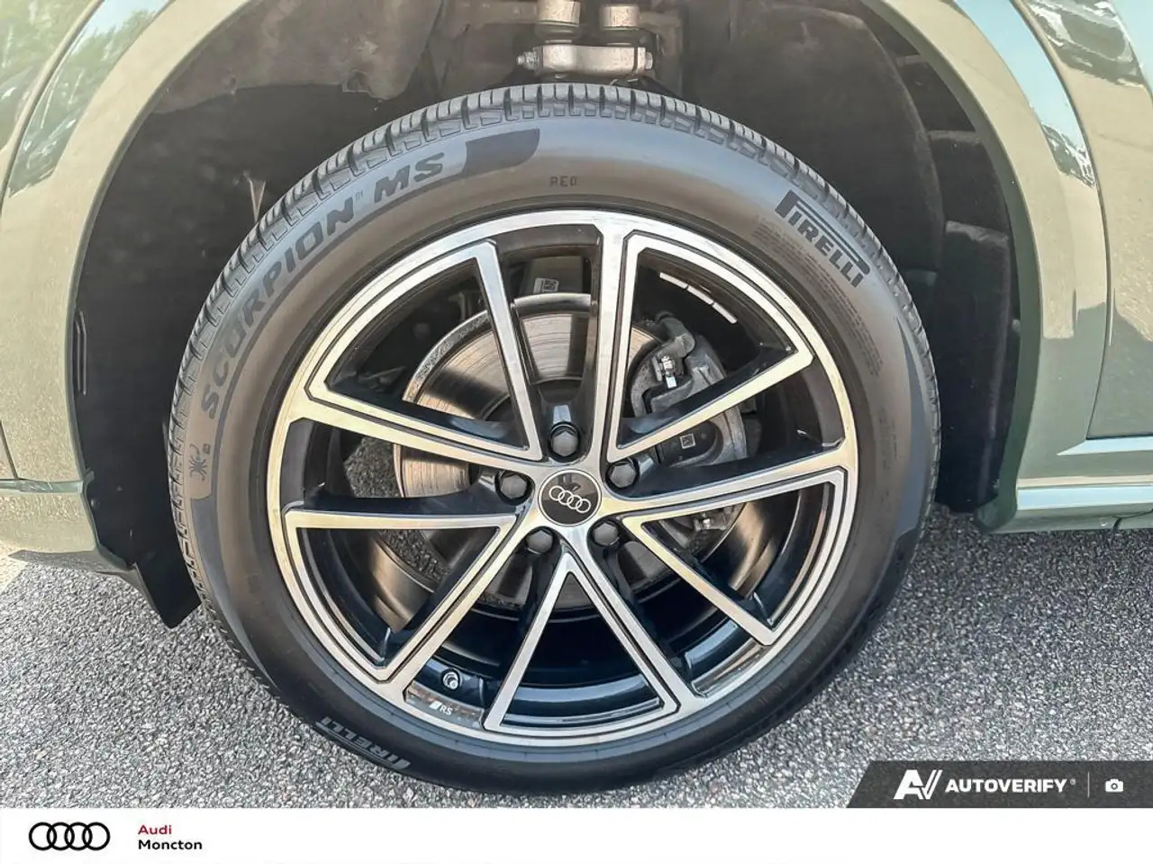 Audi Q5 снимка Audi Q5