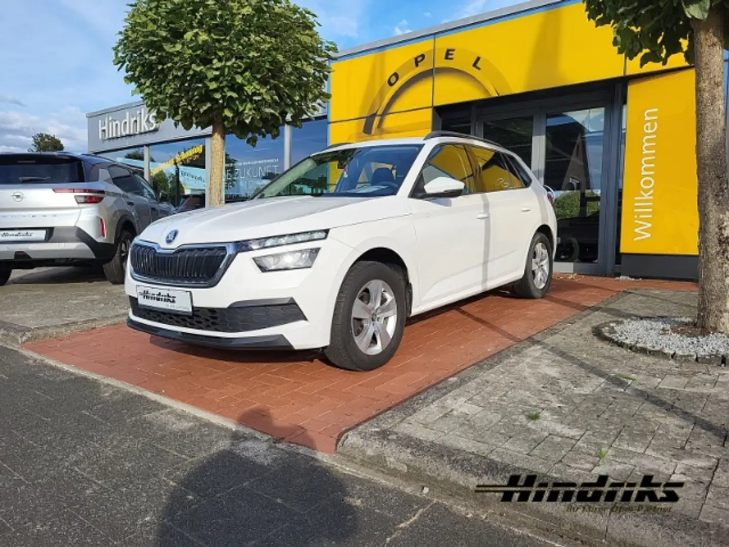 Skoda Kamiq Active 1.6 TDI EU6d-T LED DAB SHZ Spurhalteass. No Weiß - 1