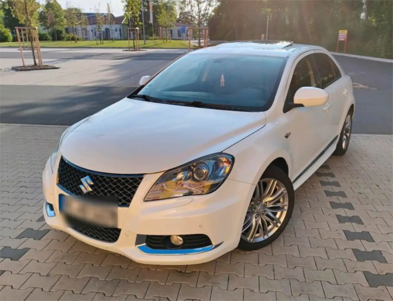Suzuki Kizashi