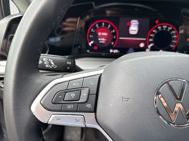 Volkswagen Golf view 15