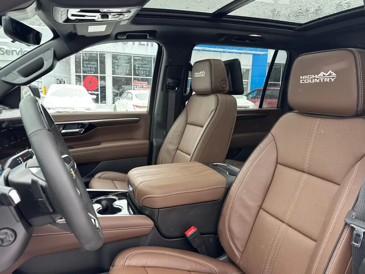 Chevrolet Suburban снимка Chevrolet Suburban