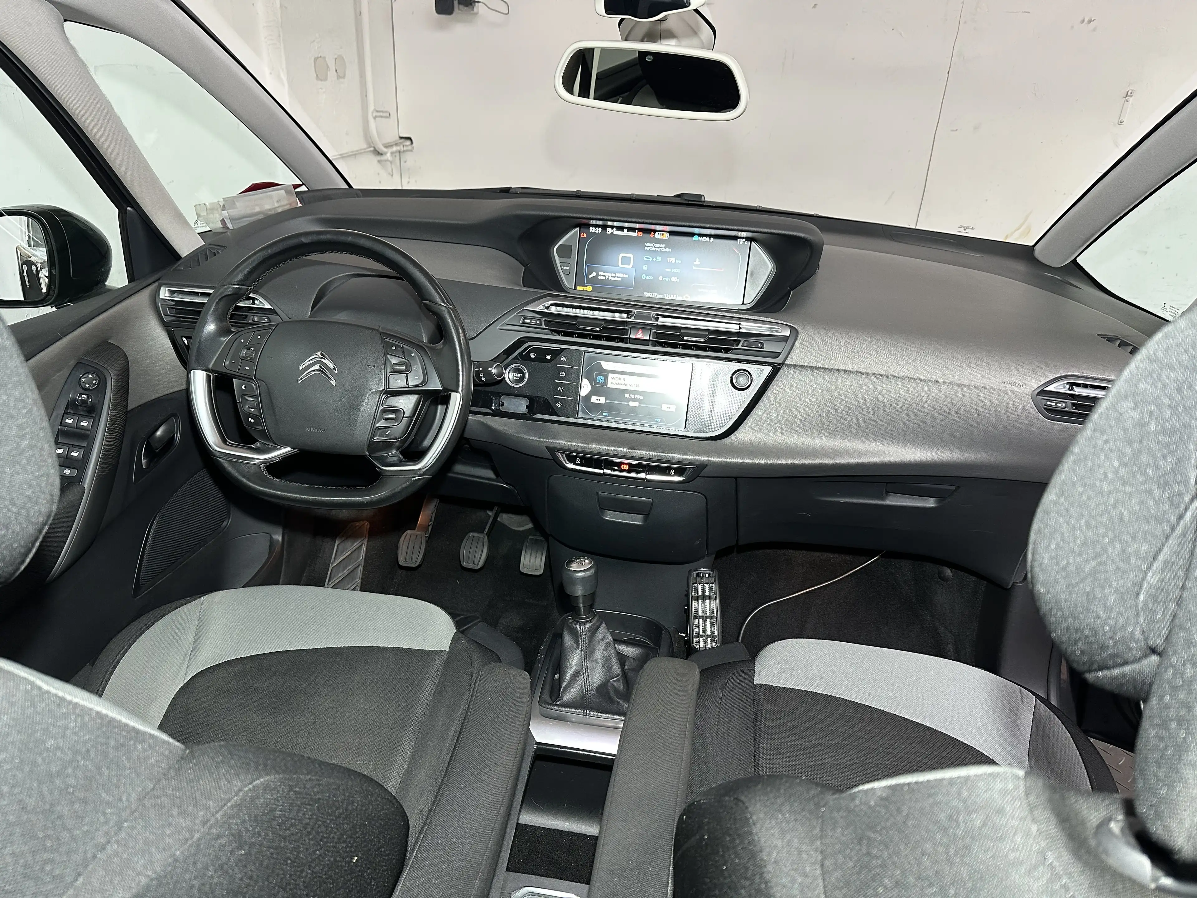 Citroen Grand C4 SpaceTourer Selection — photo 10