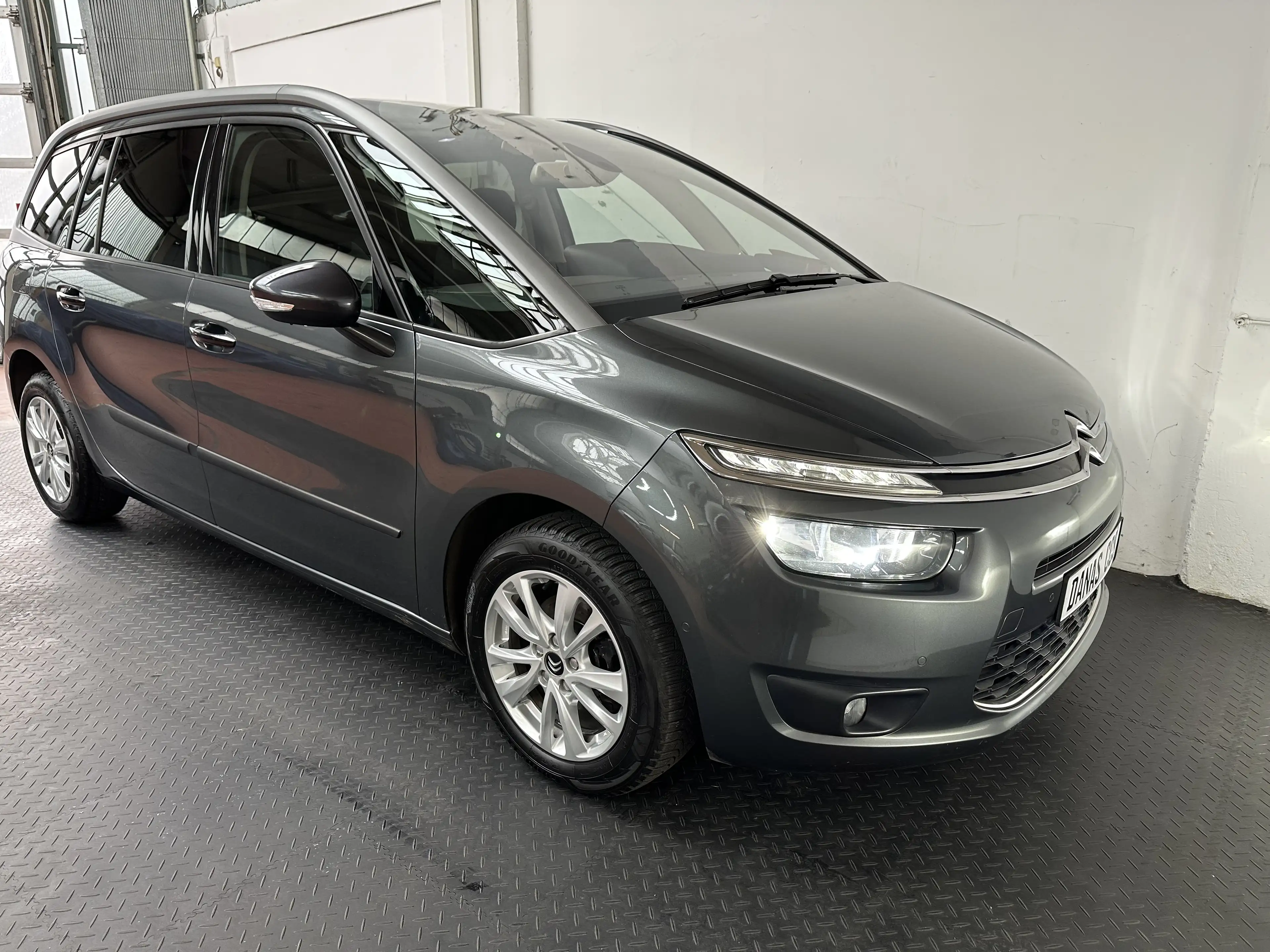 Citroen Grand C4 SpaceTourer Selection — photo 4