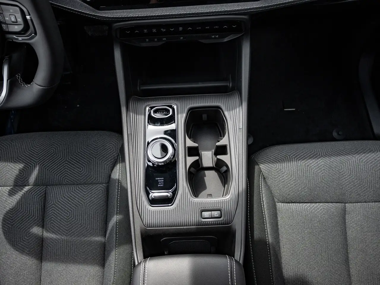 Jeep Cherokee снимка Jeep Cherokee