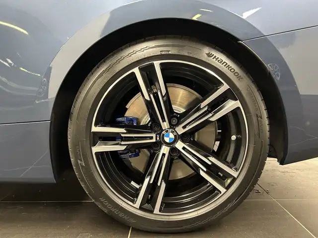 BMW 4 Series view 6