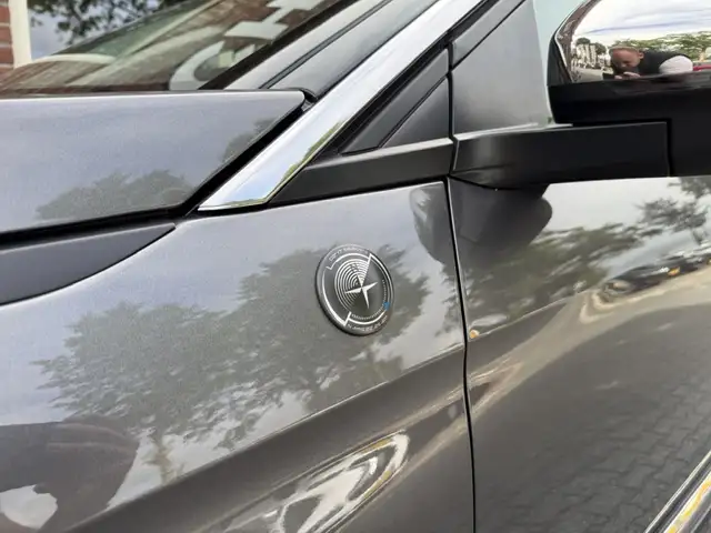Peugeot 5008 view 21