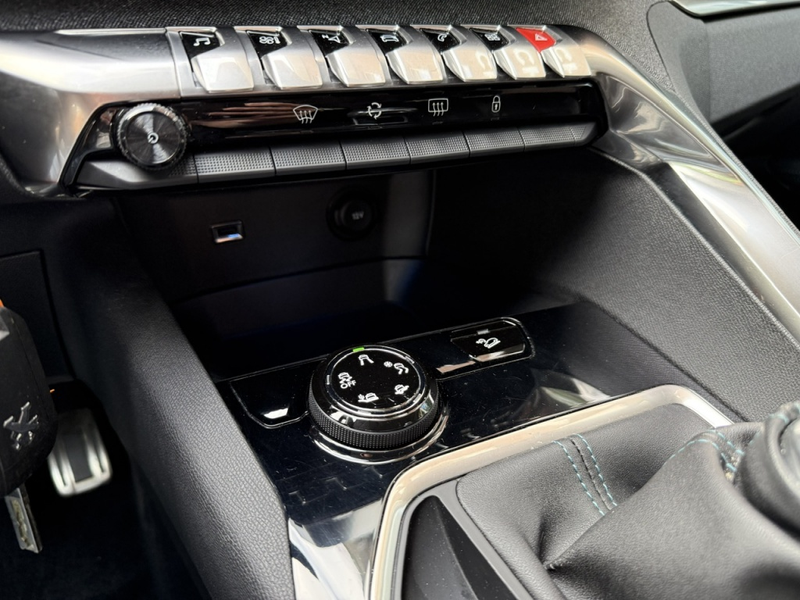 Peugeot 5008 1.2 PT 131PK Crossway 7 persoons VIRTUAL.COCKPIT / — photo 32