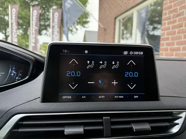 Peugeot 5008 view 25