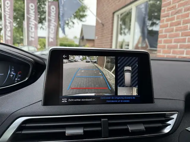 Peugeot 5008 view 24