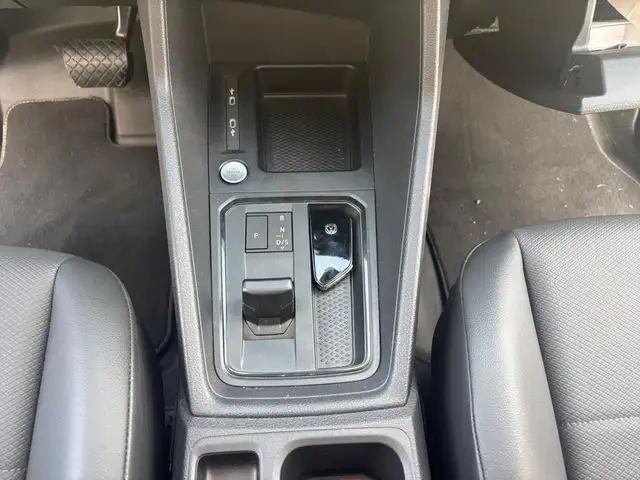Volkswagen Caddy view 4