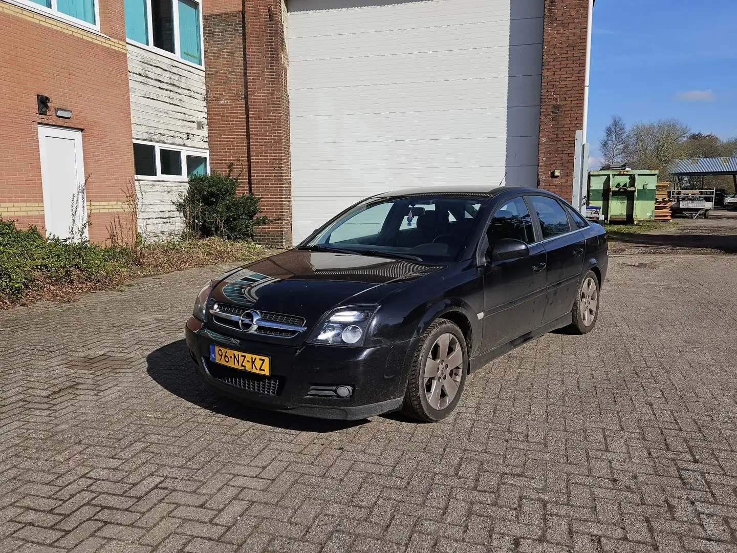 Opel Vectra 1.8-16V Elegance Noir - 2