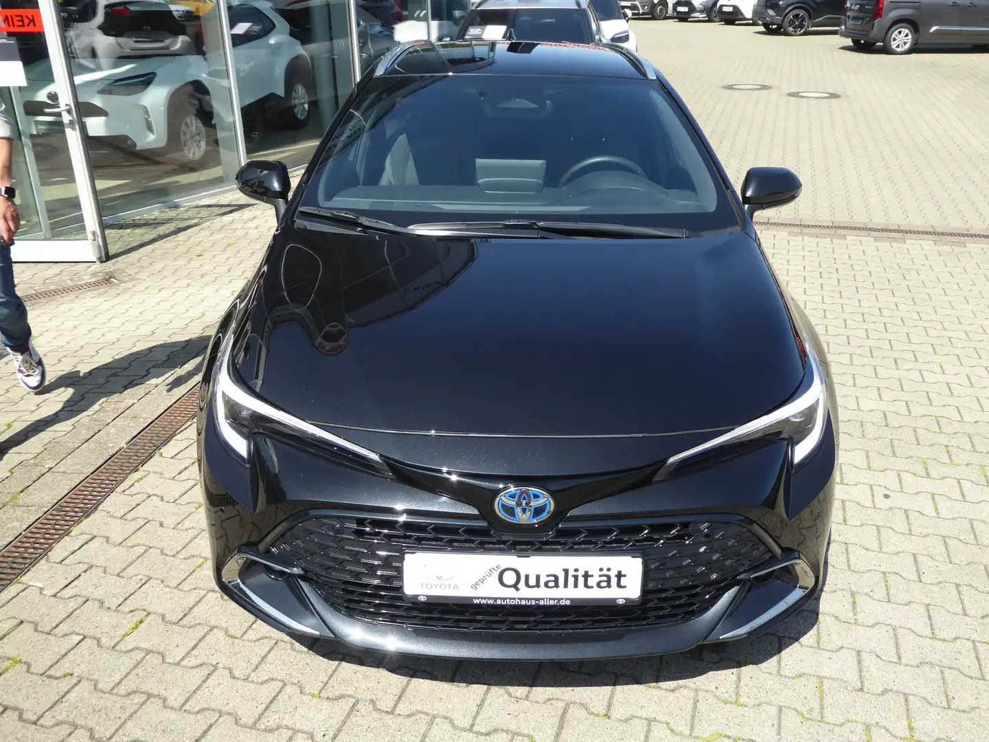 Toyota Corolla 2,0 l Hybrid Team D + Technikpaket Schwarz - 2