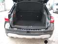 Mercedes-Benz GLA 200 Navi LM ParkAss AUT AHK KlimaA FLA LED crna - thumbnail 5