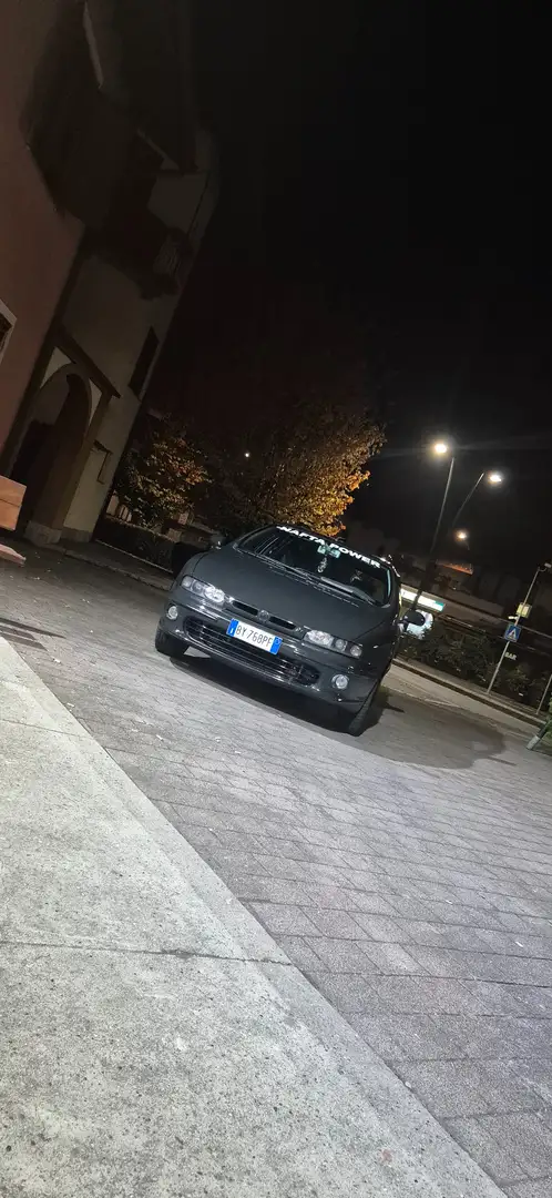 Fiat Marea Marea Weekend Weekend 1.9 jtd HLX 110cv Nero - 1