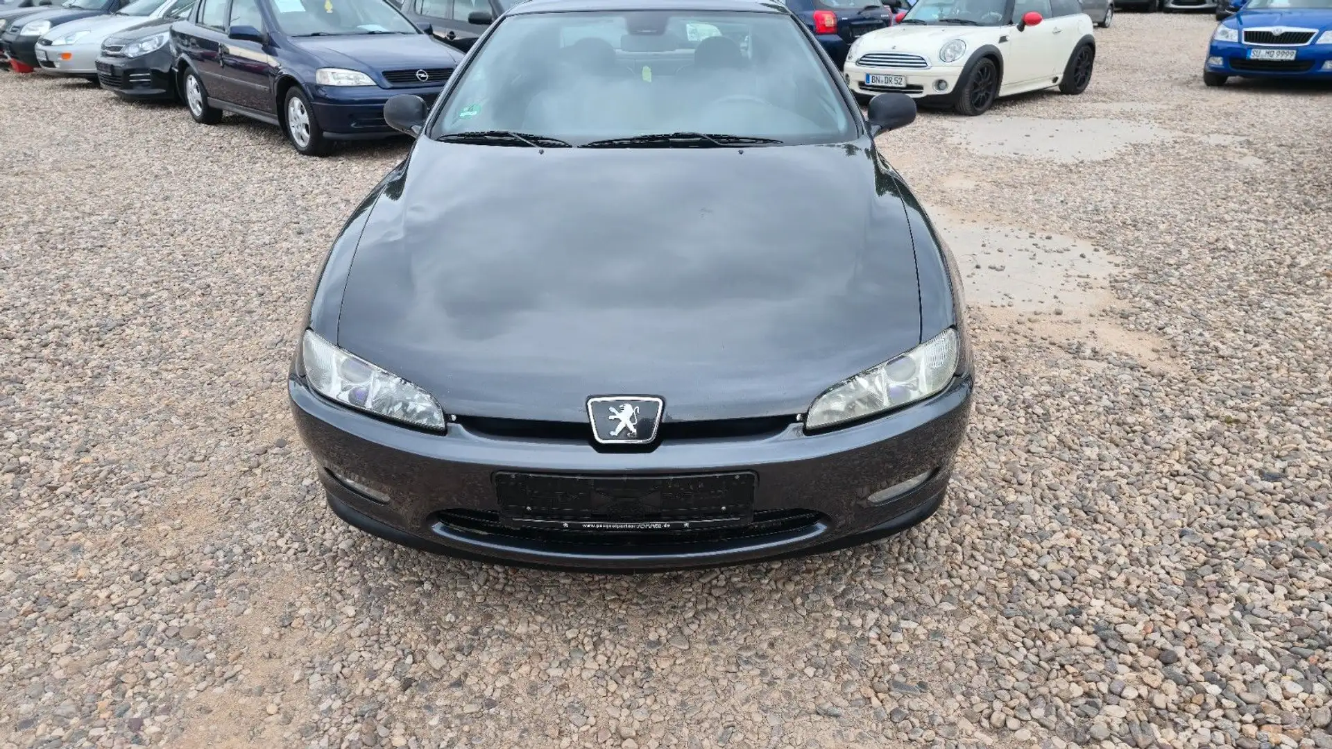 Peugeot 406 2.0 16V Auto Platinum-COUPE PININFARINA Gris - 2