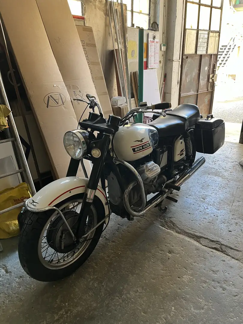 Moto Guzzi V 7 special - 1