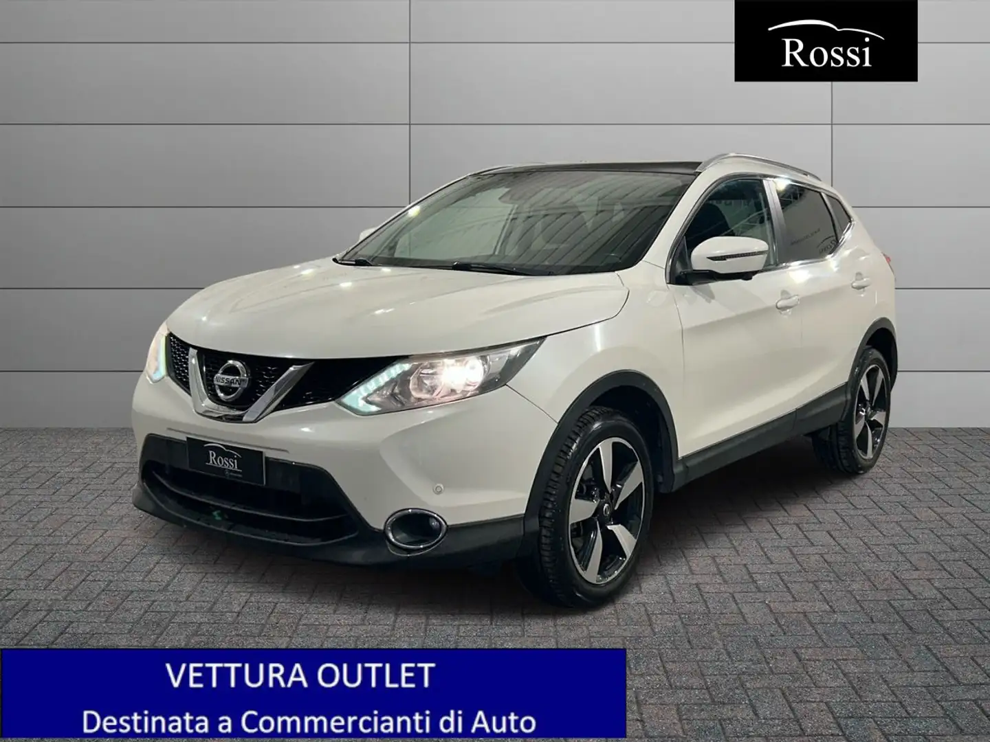 Nissan Qashqai 1.5 dci Tekna 110cv E6 Wit - 1