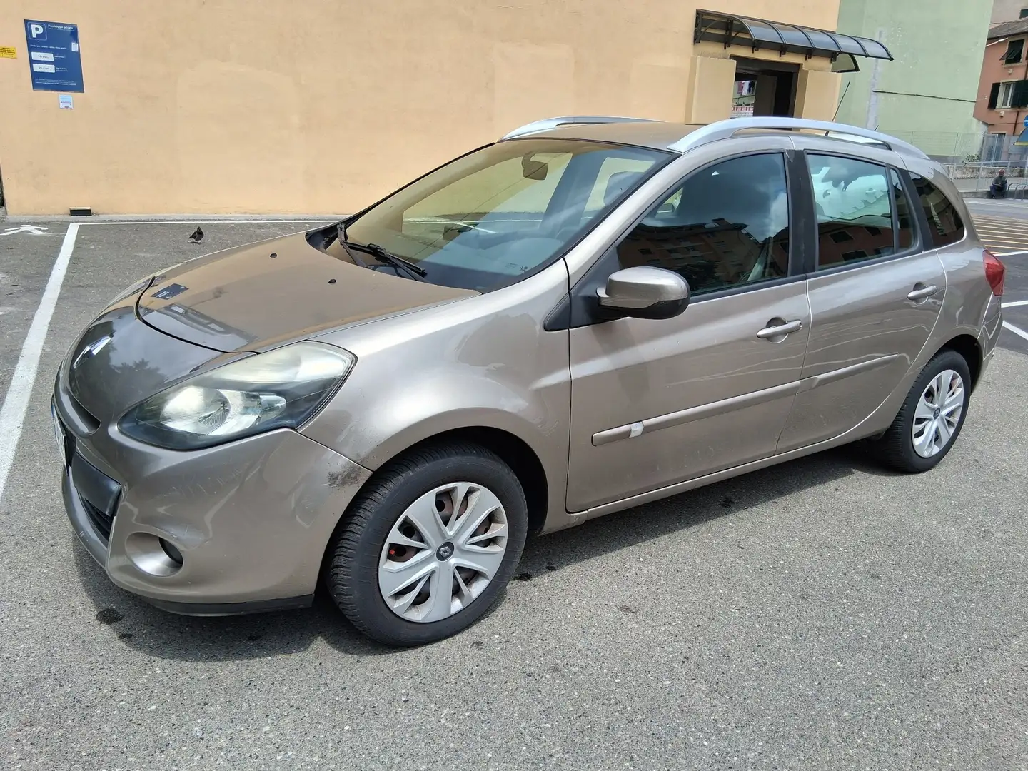 Renault Clio Sportour 1.2 BENZINA NEOPATENTATI OK POCHI KM - 2