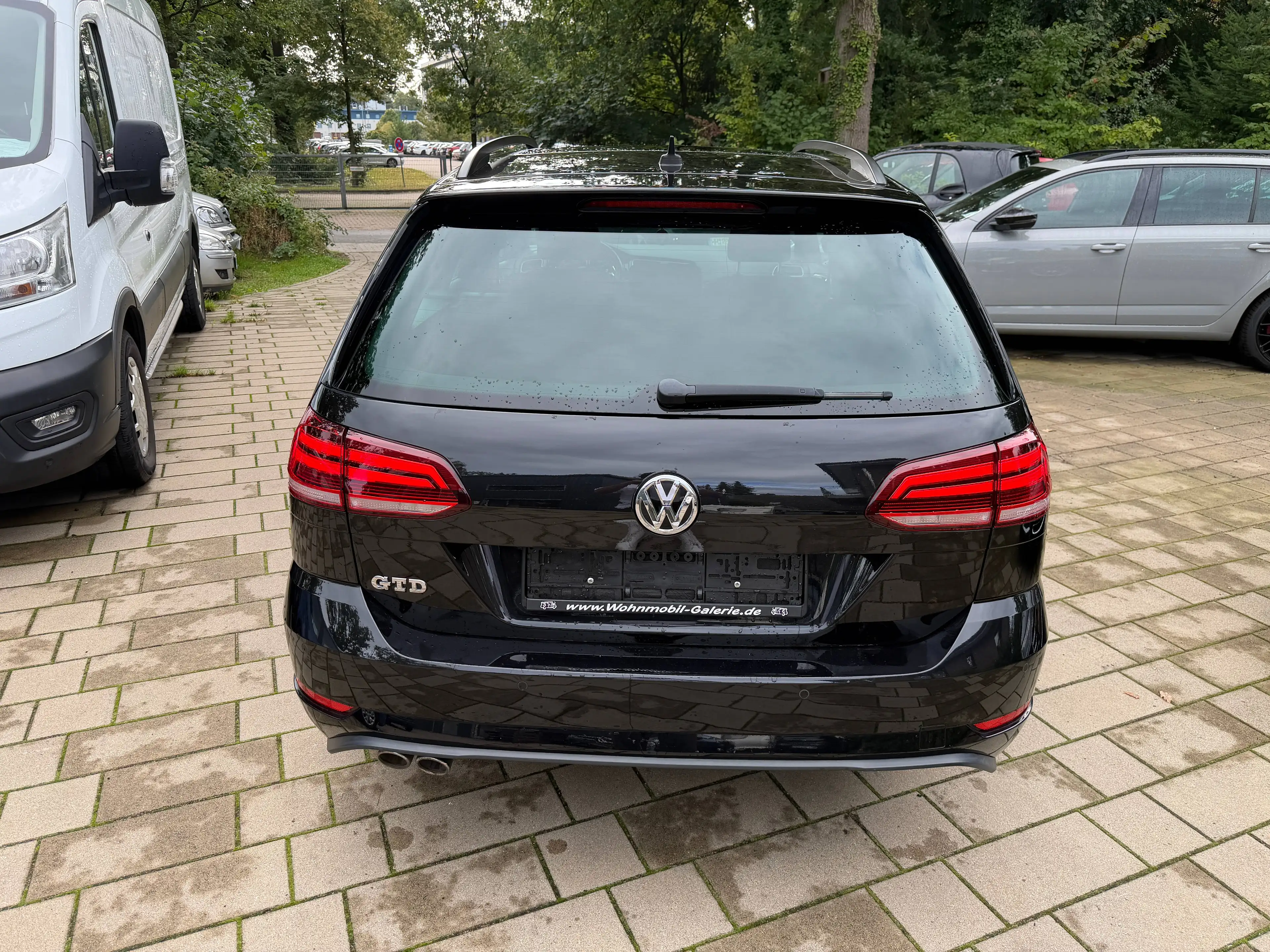 Volkswagen Golf GTD GTD LED*PANO*VIRTAUL*AHK*KEYLESS*CARPLAY — photo 4