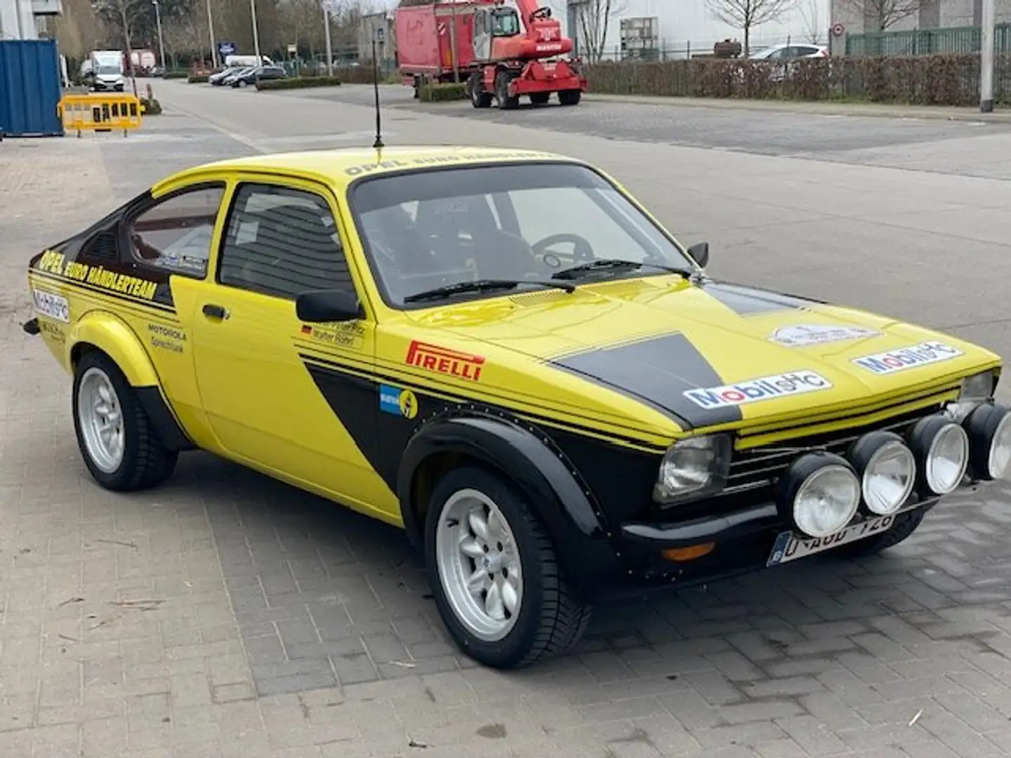 Opel Kadett GTE Жовтий - 1