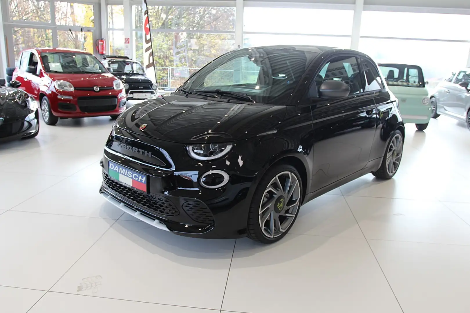 Abarth 500e Turismo Zwart - 1