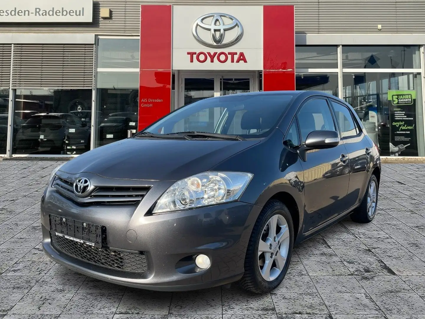 Toyota Auris 1.6 Edition PDC*Tempomat*KlimaA Grijs - 2