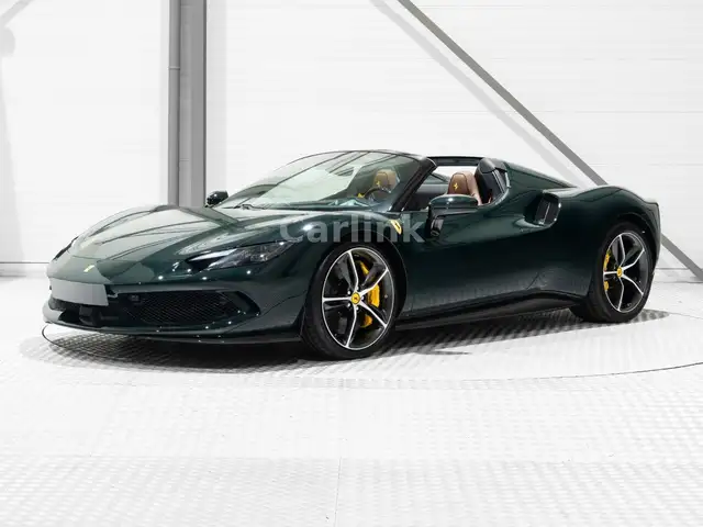 Ferrari 296 GTS -LIFT-VERDE BRITISH-IROKO-VOLL-CARBON-