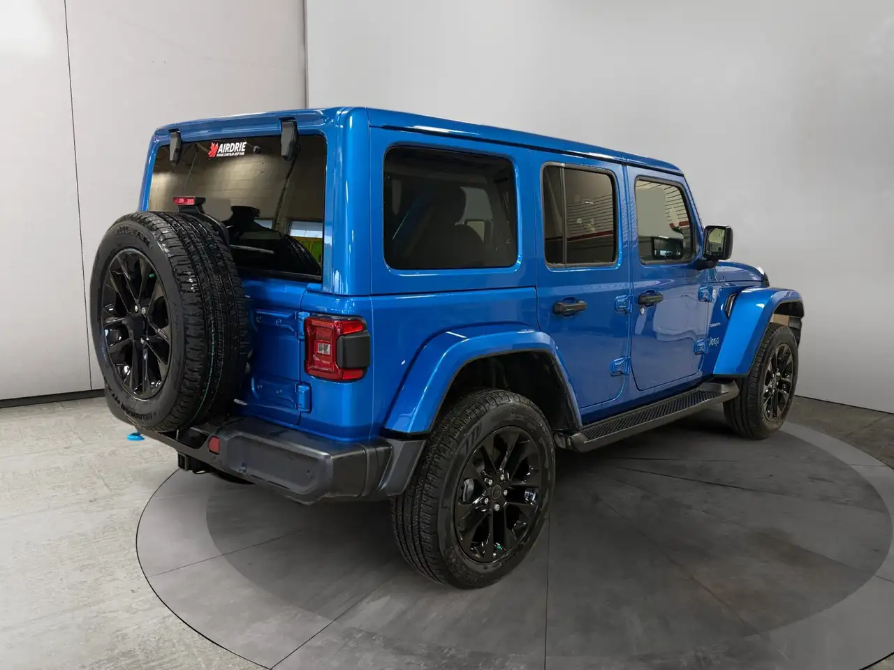 Jeep Wrangler снимка Jeep Wrangler