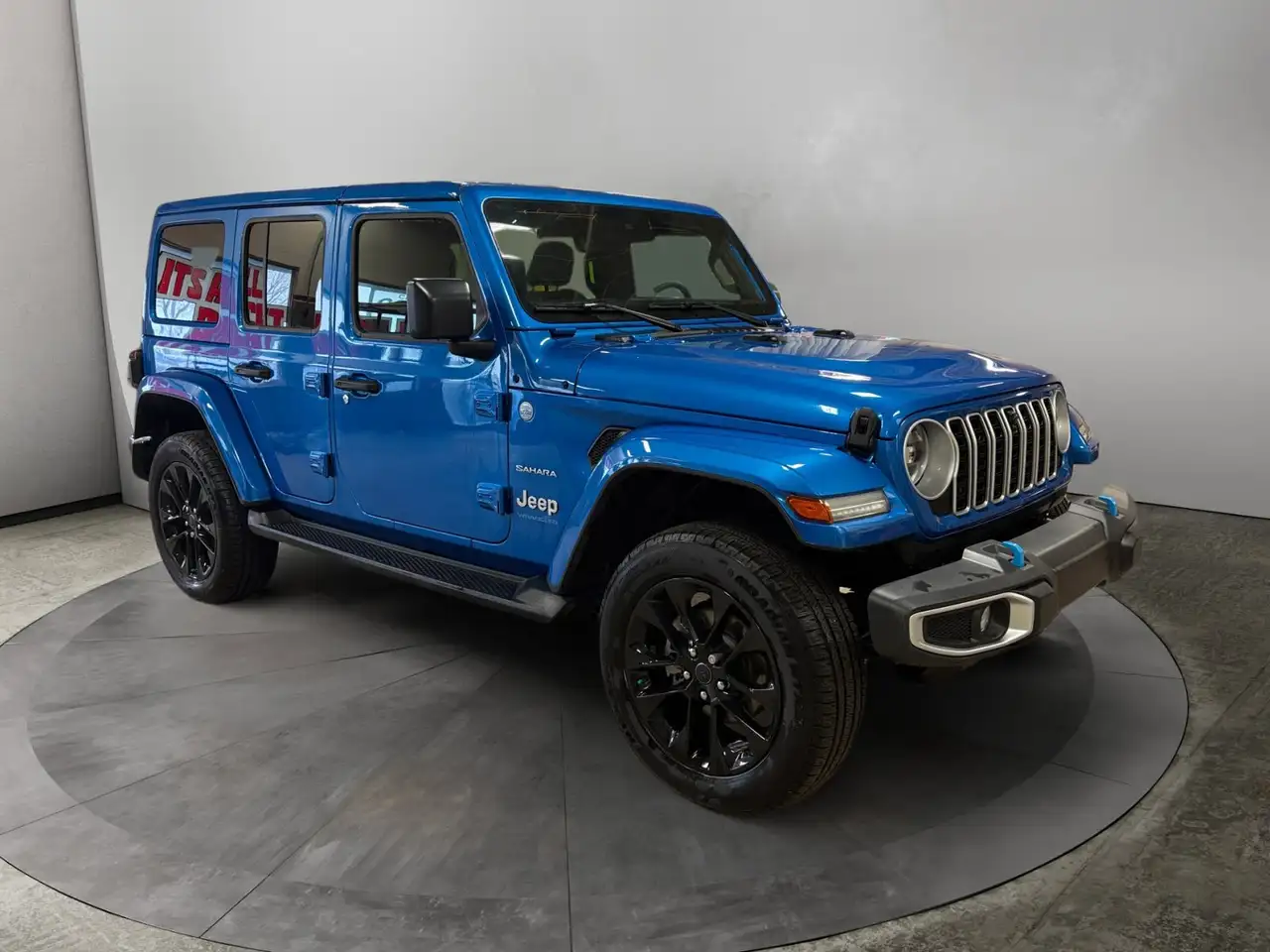 Jeep Wrangler снимка Jeep Wrangler