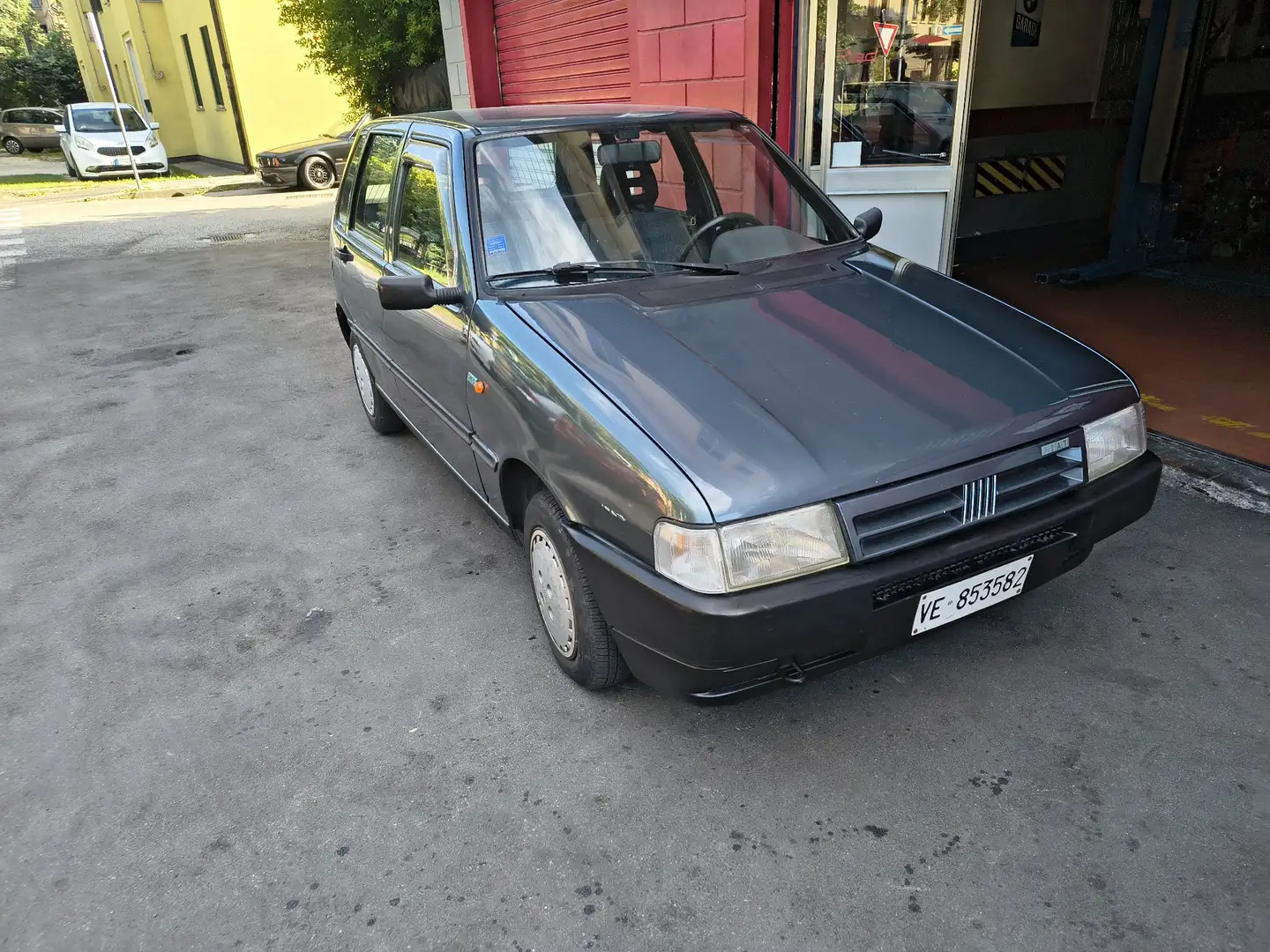 Fiat Uno 5p 1.3 SX 70cv - 1