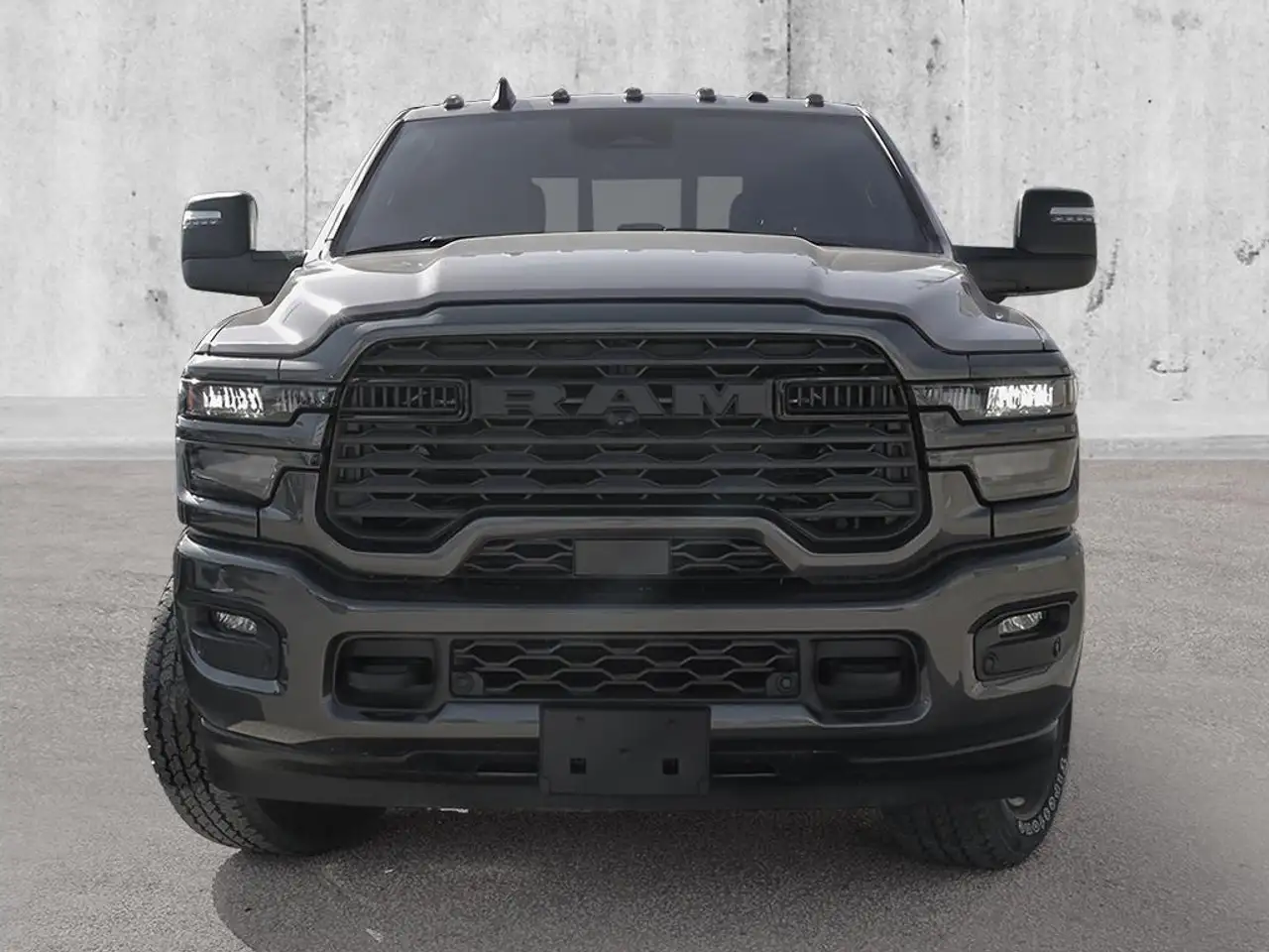 RAM 3500 снимка RAM 3500