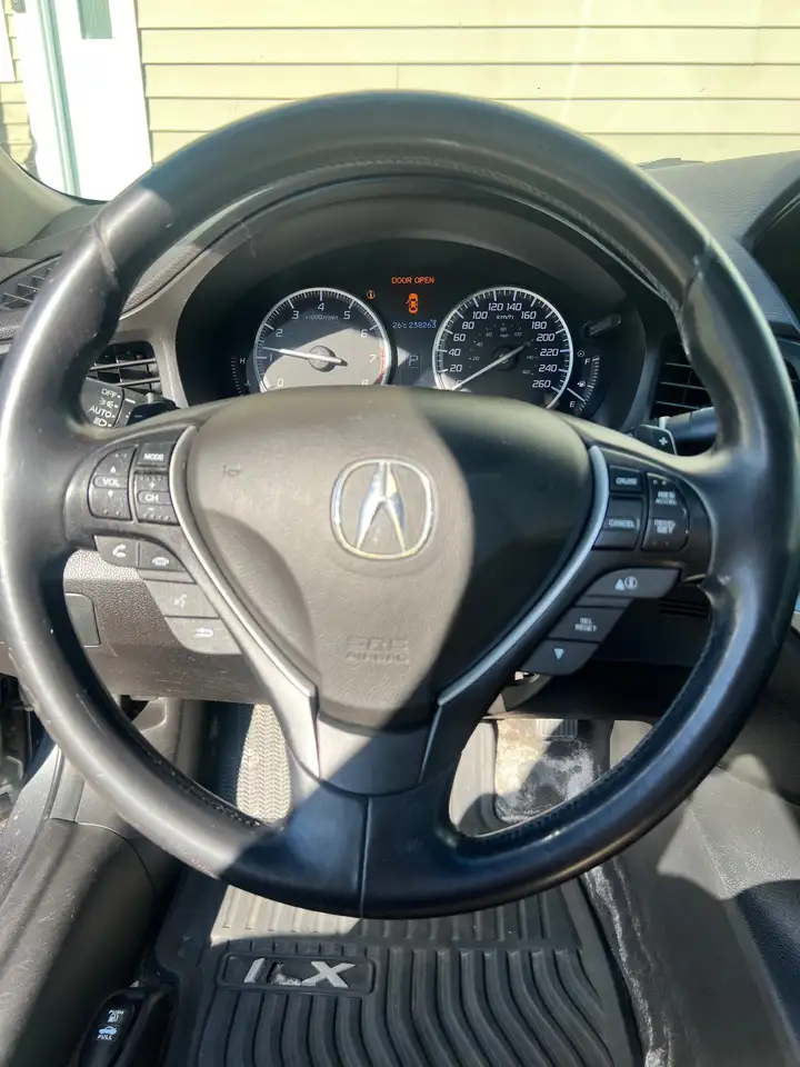 Acura ILX снимка Acura ILX