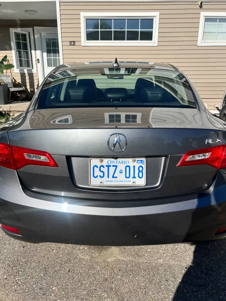 Acura ILX снимка Acura ILX