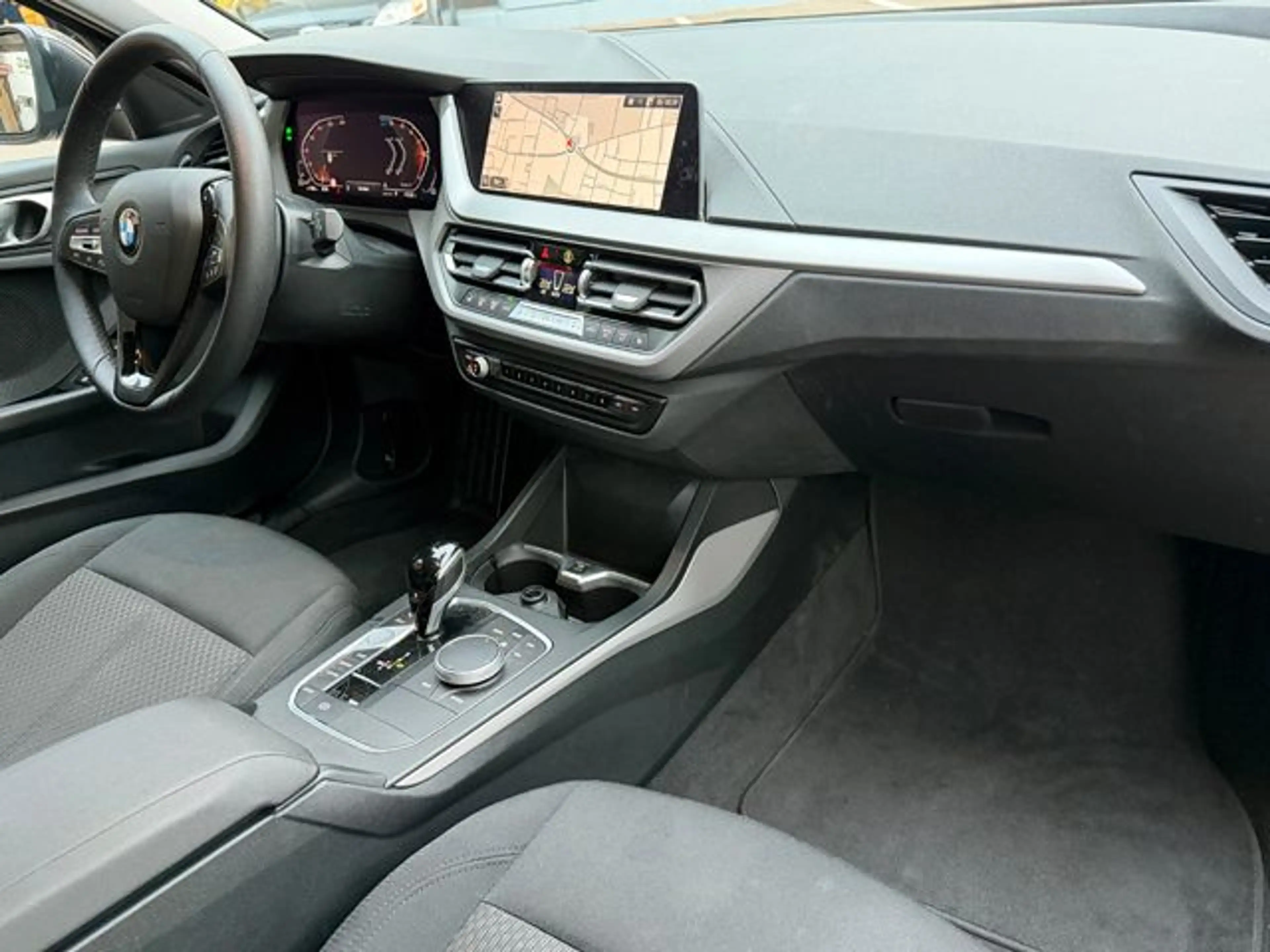 BMW 120 D Aut Advantage 5tg Navi/Virt/SHZ/PDC/LED — photo 9