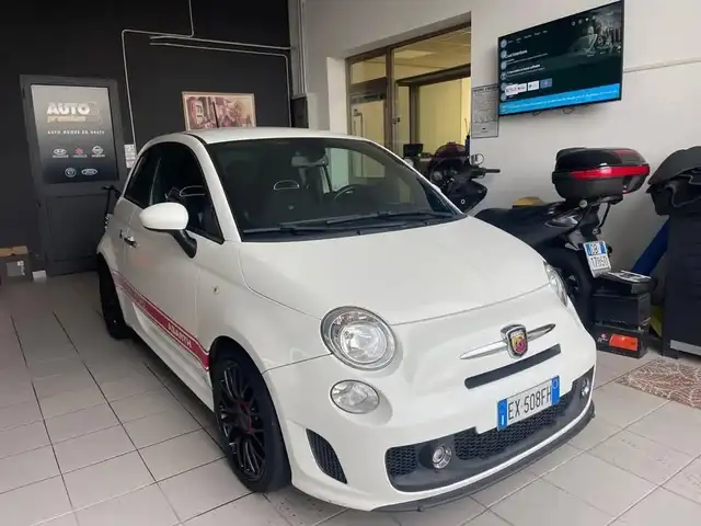 Abarth 500 1.4 16v t-jet Custom 135CV