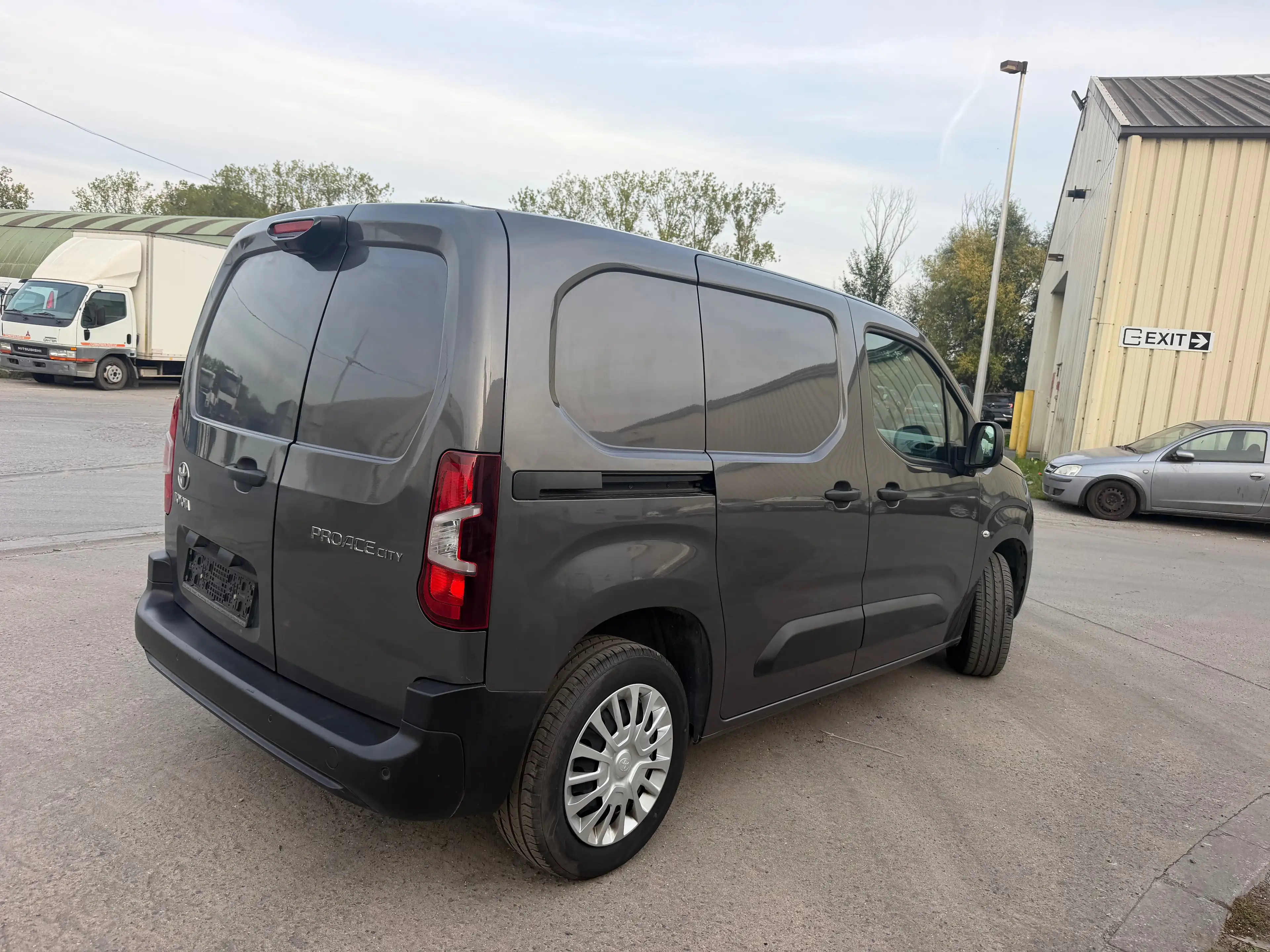 Toyota Proace City 1.5 D-4D Utilitaire — photo 5