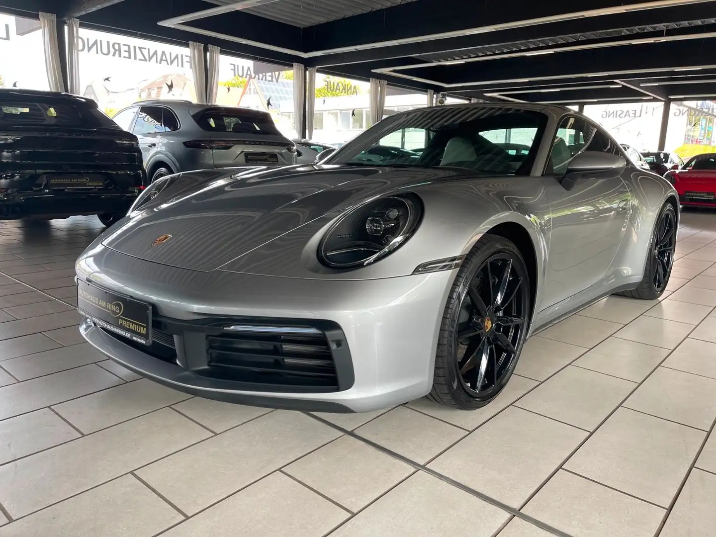 Porsche 911 992 Carrera Coupe SPORTABGAS BOSE 14WEGE CAM DAB Argent - 1