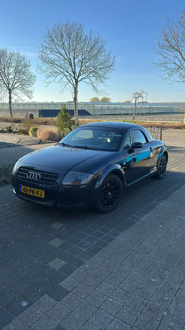 Audi TT 1.8 T LPG Schwarz - 1