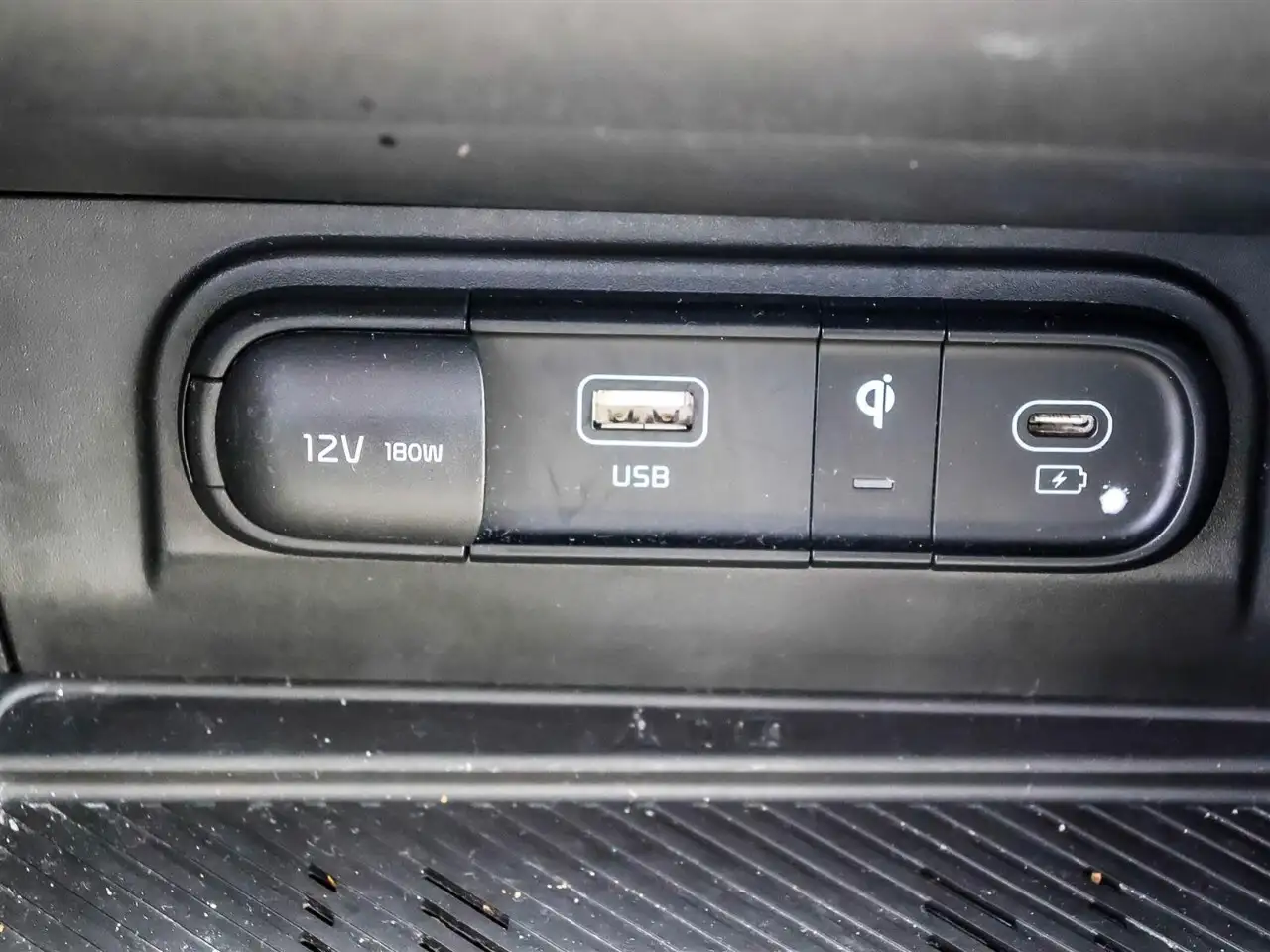 Kia Sportage снимка Kia Sportage