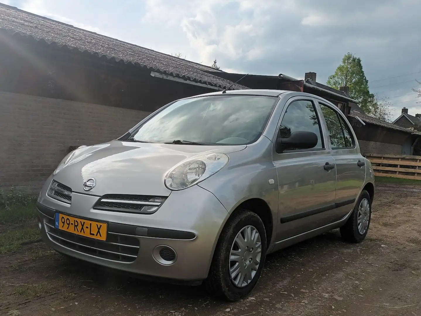 Nissan Micra 1.2 Otazu Grey - 1