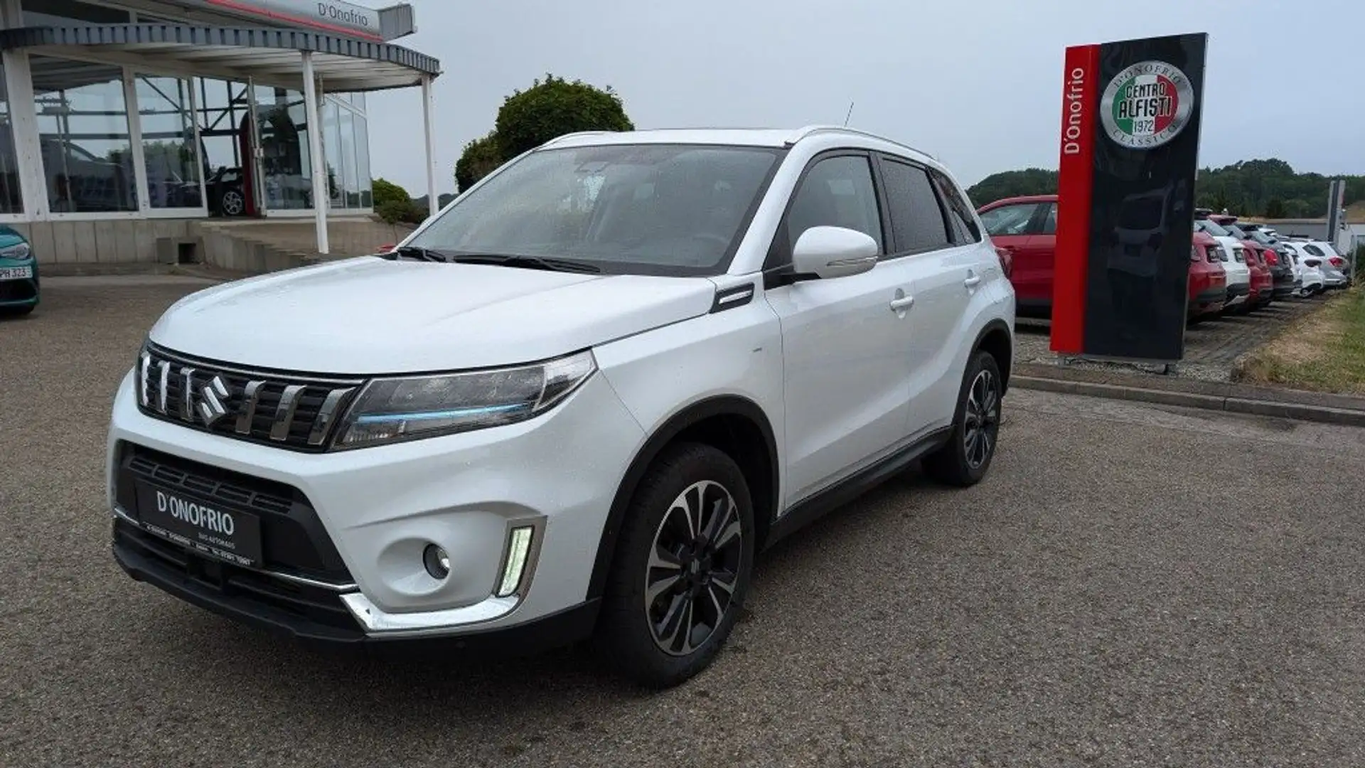 Suzuki Vitara 1.4 Boosterjet Hybrid Allgrip Comfort+ Weiß - 1