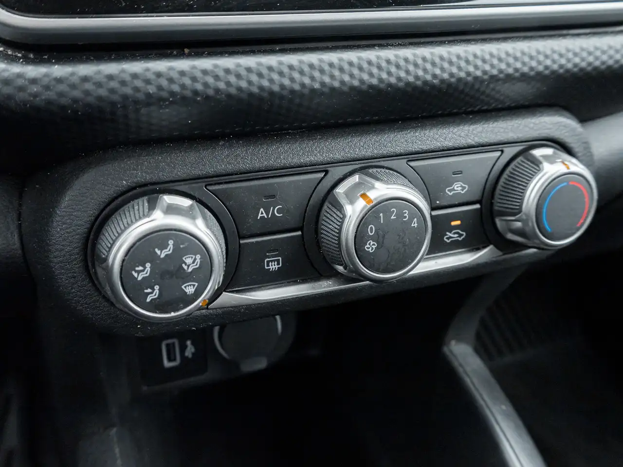 Nissan Kicks снимка Nissan Kicks