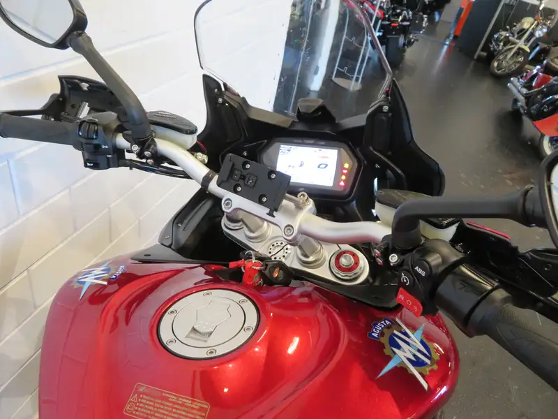 MV Agusta Turismo Veloce 800 - foto 5