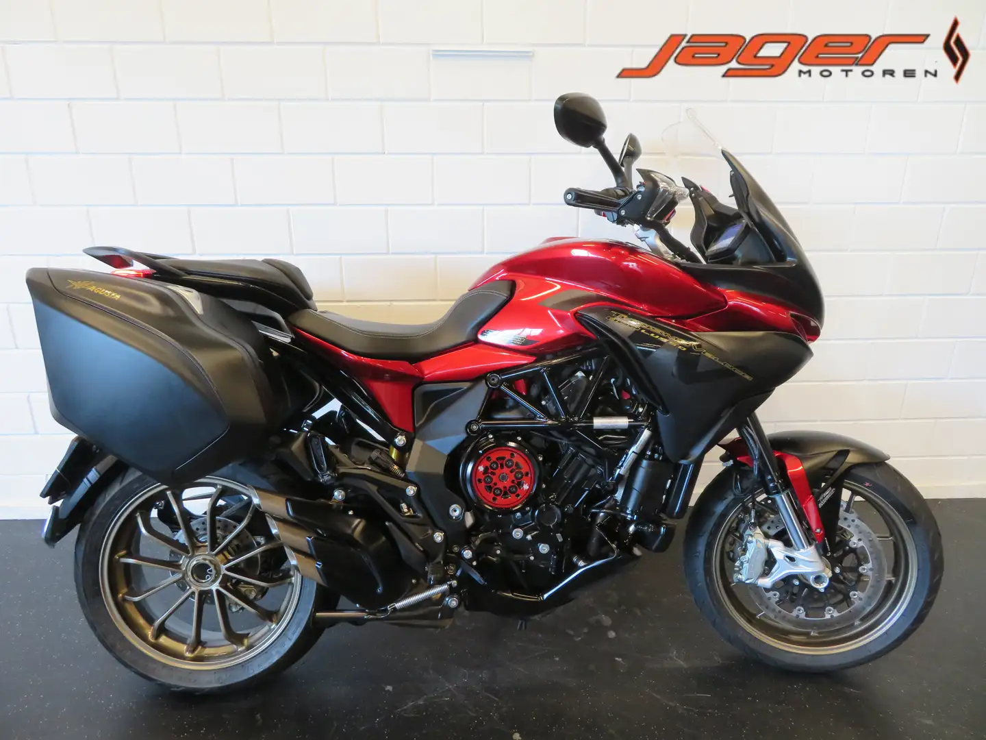 MV Agusta Turismo Veloce 800 KOFFERS PERFECT! - 1