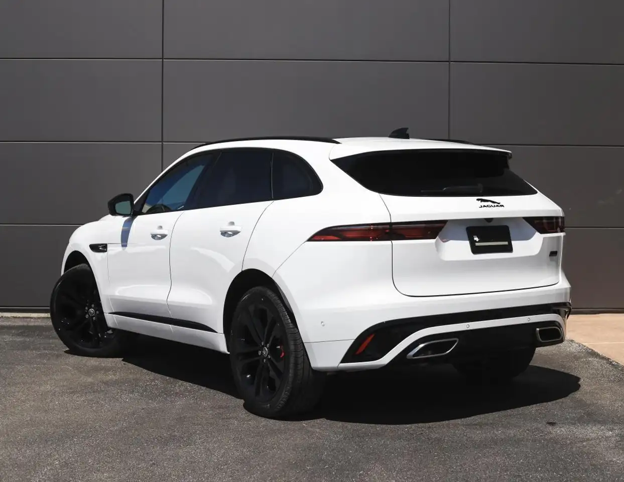 Jaguar F-Pace снимка Jaguar F-Pace