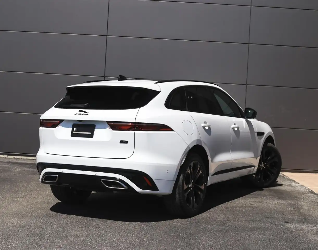 Jaguar F-Pace снимка Jaguar F-Pace